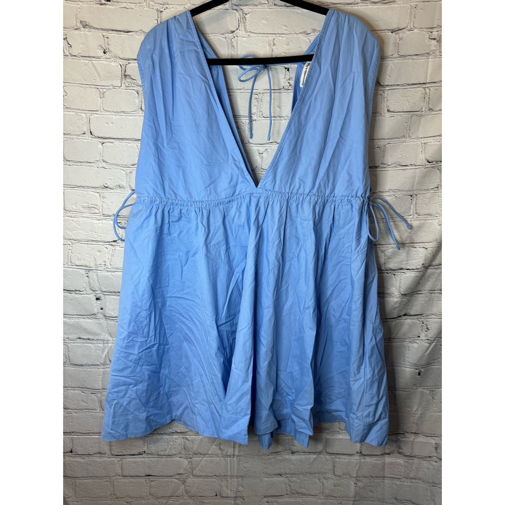 Abercrombie & Fitch Summer Dress With Deep V Neck And Cinches At Waist Sz XL